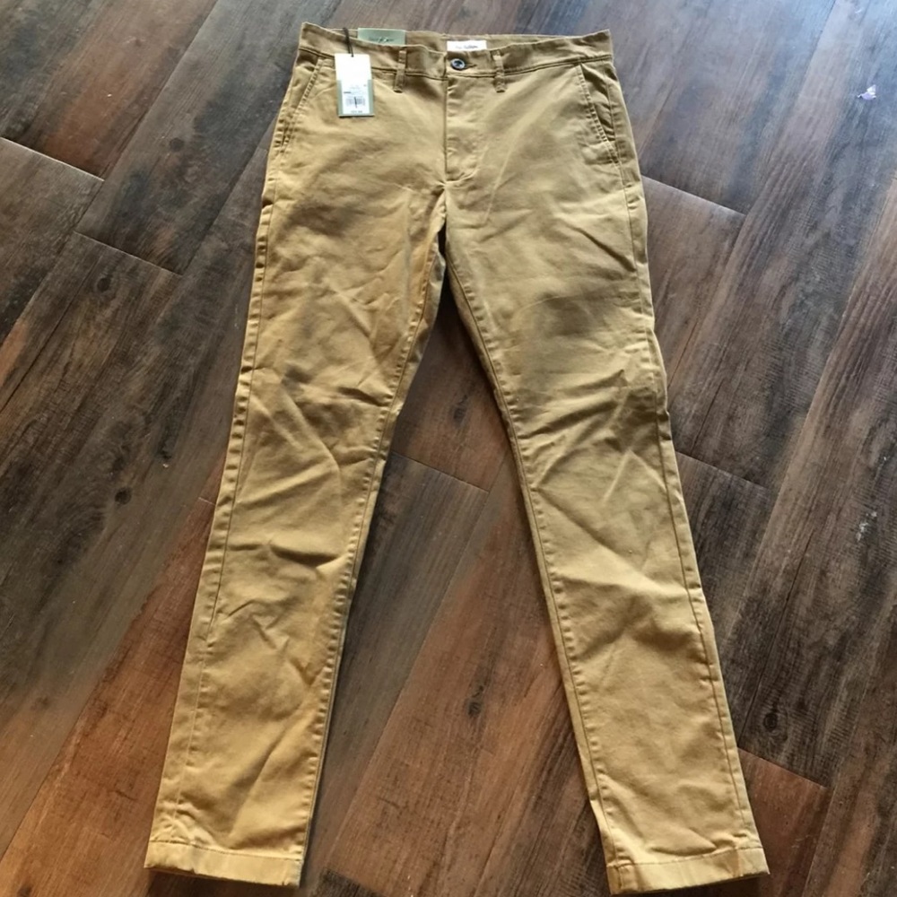 Goodfellow chinos